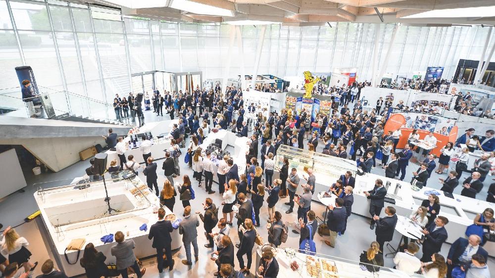 Karrieretag Familienunternehmen bei Fiege (Messe | Münster)