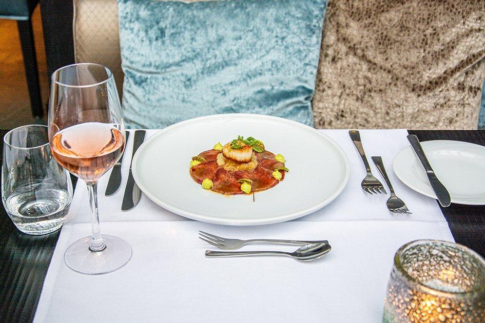 Martinus Genussmenü mit Sommelier-Weinbegleitung – NEU (Unterhaltung / Freizeit | Kuchelmiß)